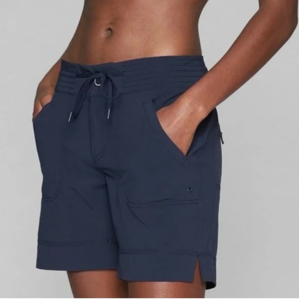 Athleta Rincon Bermuda Shorts Sz 4 Navy Blue